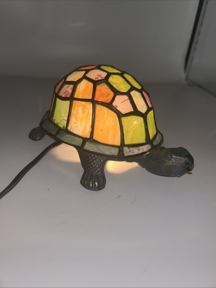 VTG Stained Glass Tiffany Style Tortoise/Turtle Accent Lamp Night Light Work!
