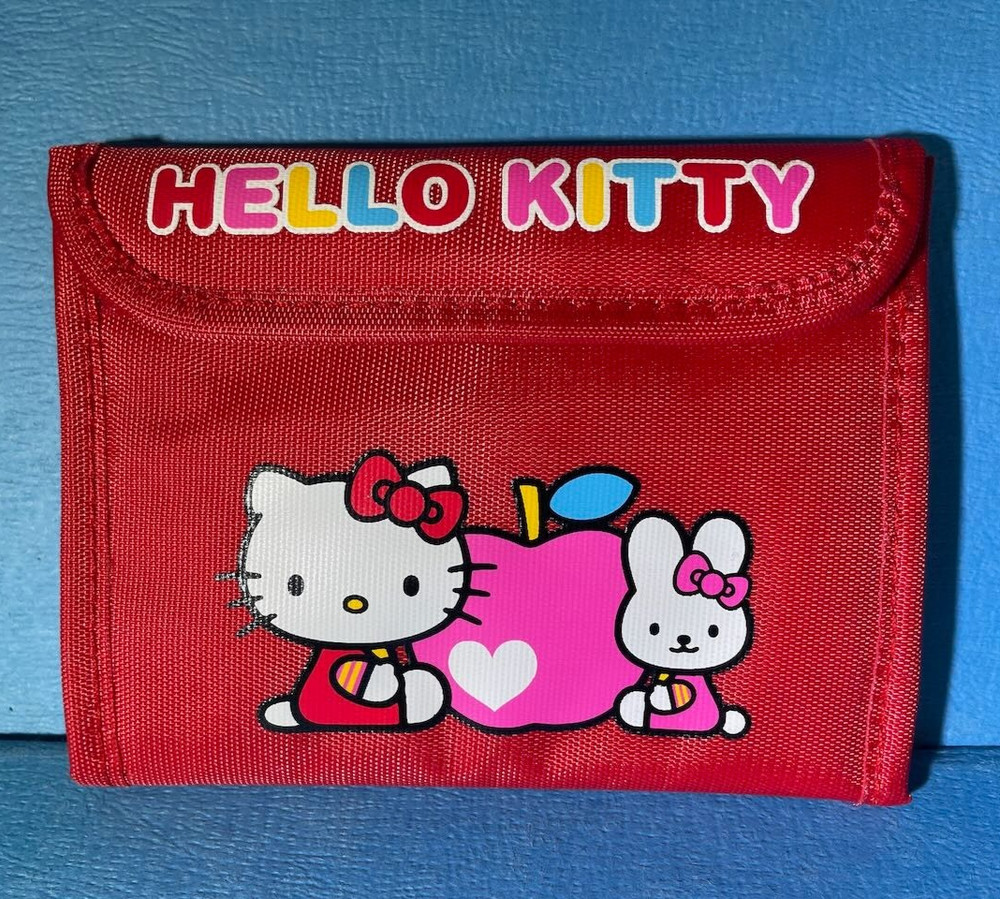 2003 Hello Kitty My Melody Apple Red Nylon Wallet Bi-Fold Vintage Sanrio Smiles