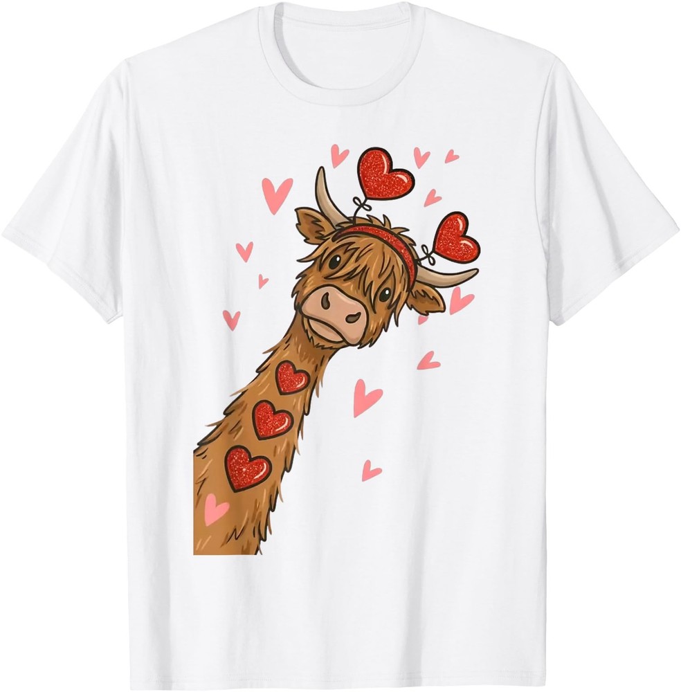Valentine Highland Cow Hearts Cute Love Farm Animal Art T-Shirt