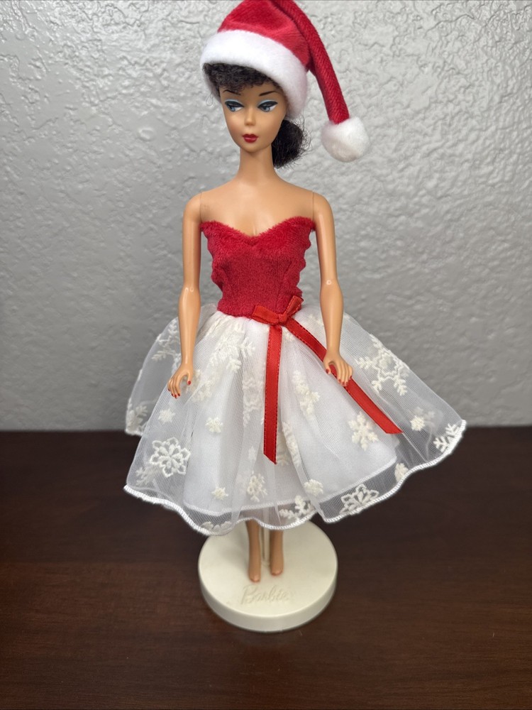 Hand Sewn Christmas Dress And Hat For Fashion Dolls And Barbie With Snowflakes