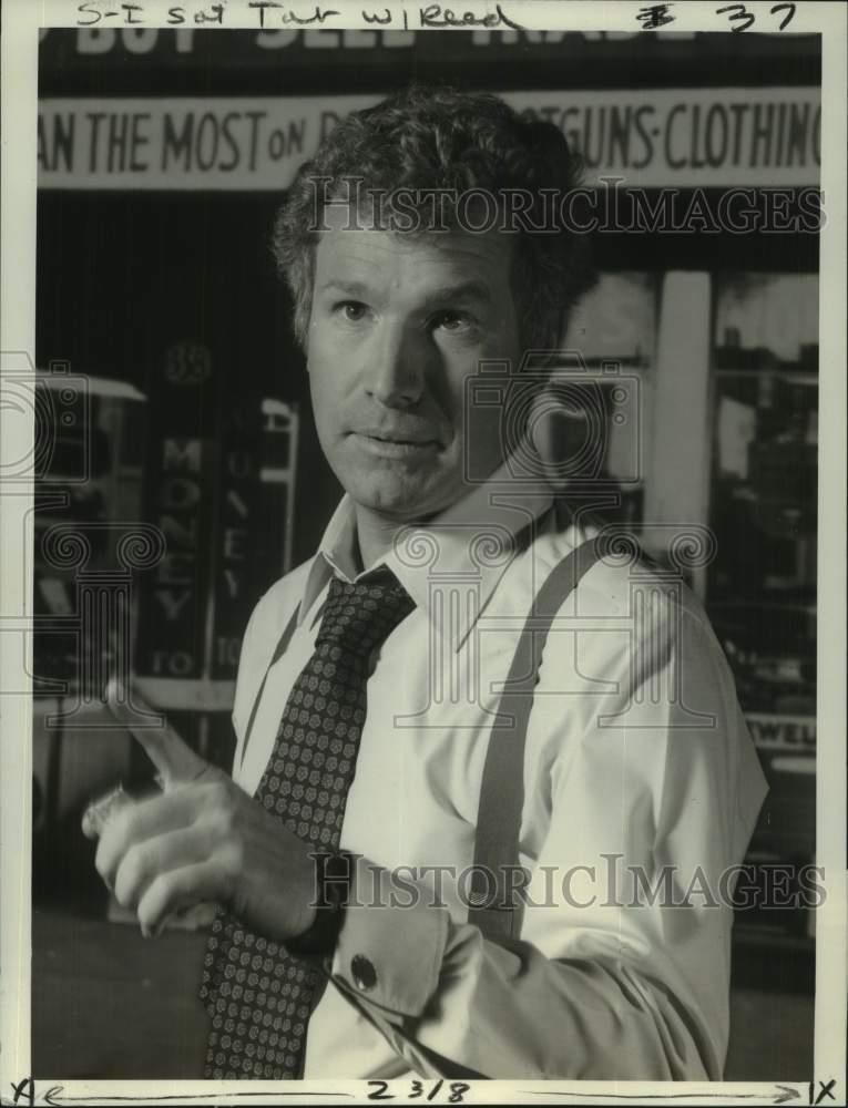 1976 Press Photo Wayne Rogers in NBC-TV's 