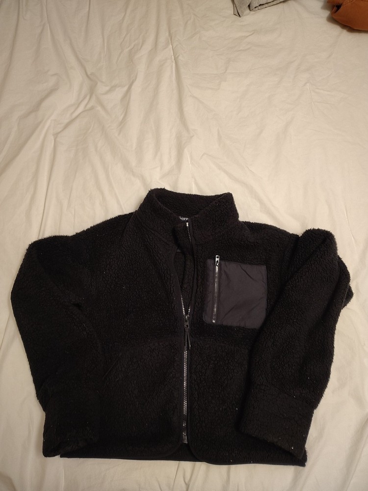 Athleta Girl Zipup Jacket Crop Top Long Sleeve Size Large 12 Black