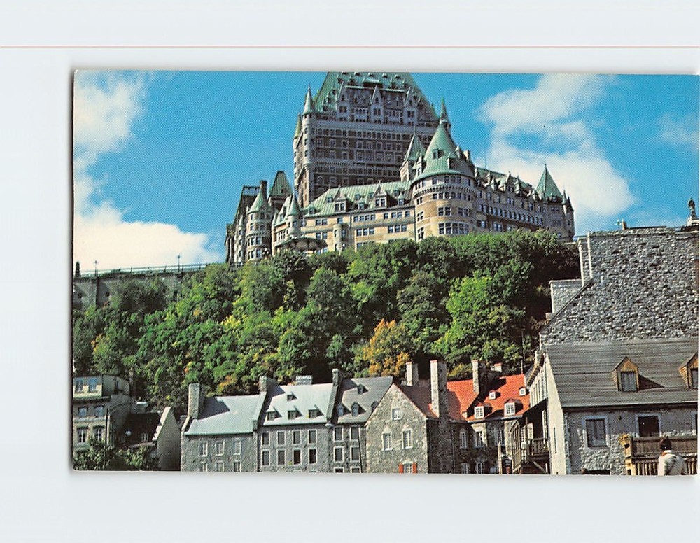 Postcard Le Chateau Frontenac Quebec Canada