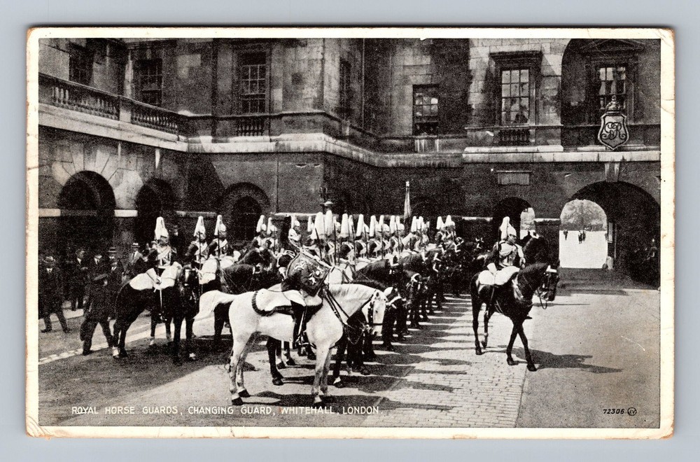 United Kingdom- London Whitehall Royal Horse Guards Old Vintage c1937 Postcard