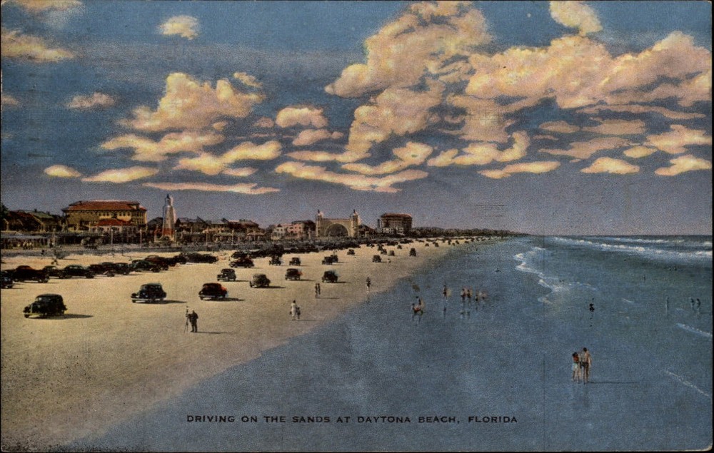 Daytona Beach Florida ~ driving on sands ~ 1930s cars ~ postcard mailed 1940