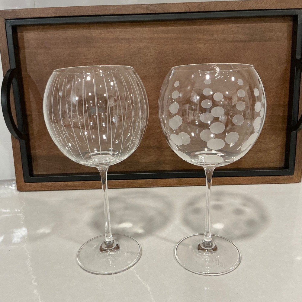 Mikasa Cheers Wine Glasses 9” Balloon Stemware Dots & Stripes Crystal Set of 2