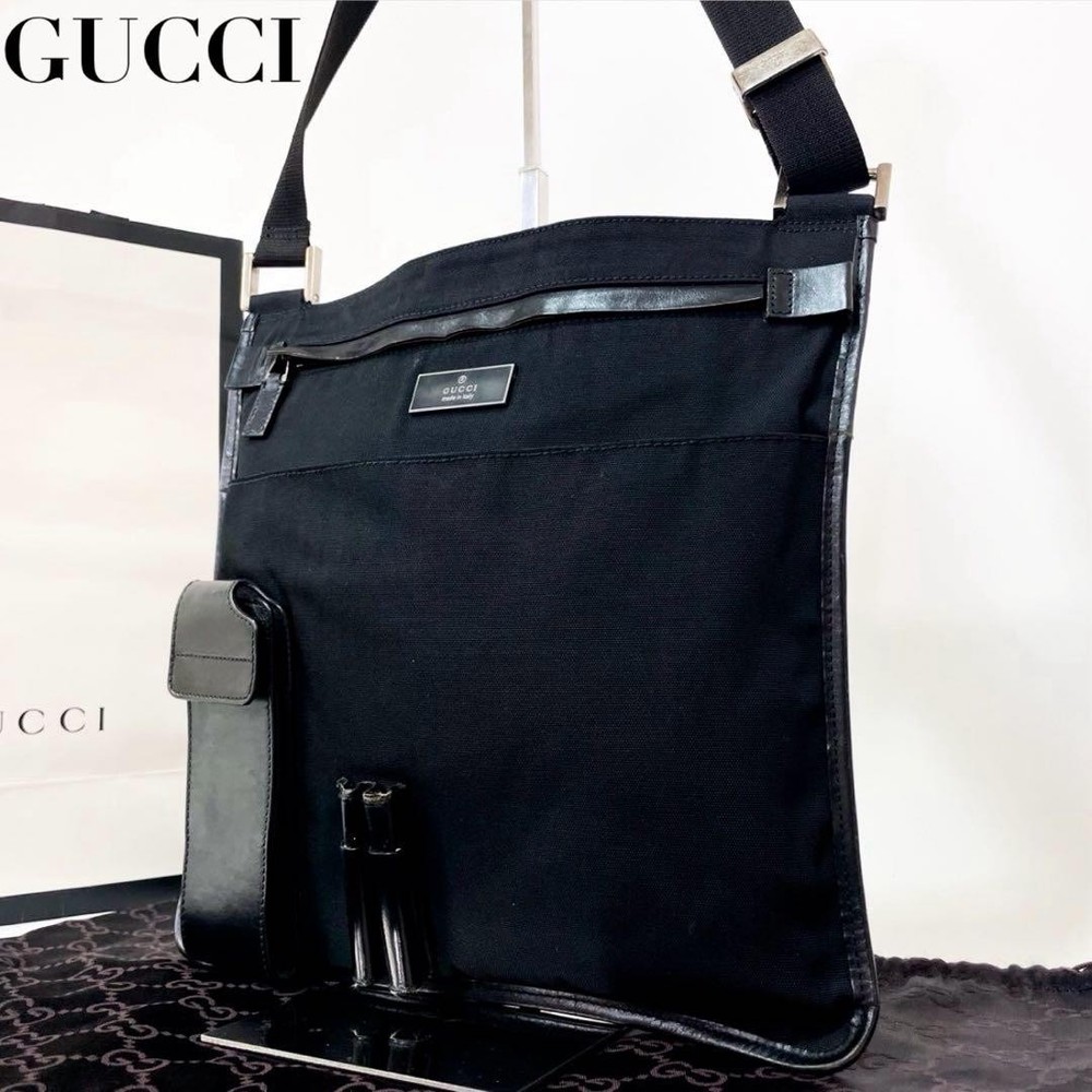 Gucci Black Canvas Leather Unisex Shoulder Crossbody Bag with Logo