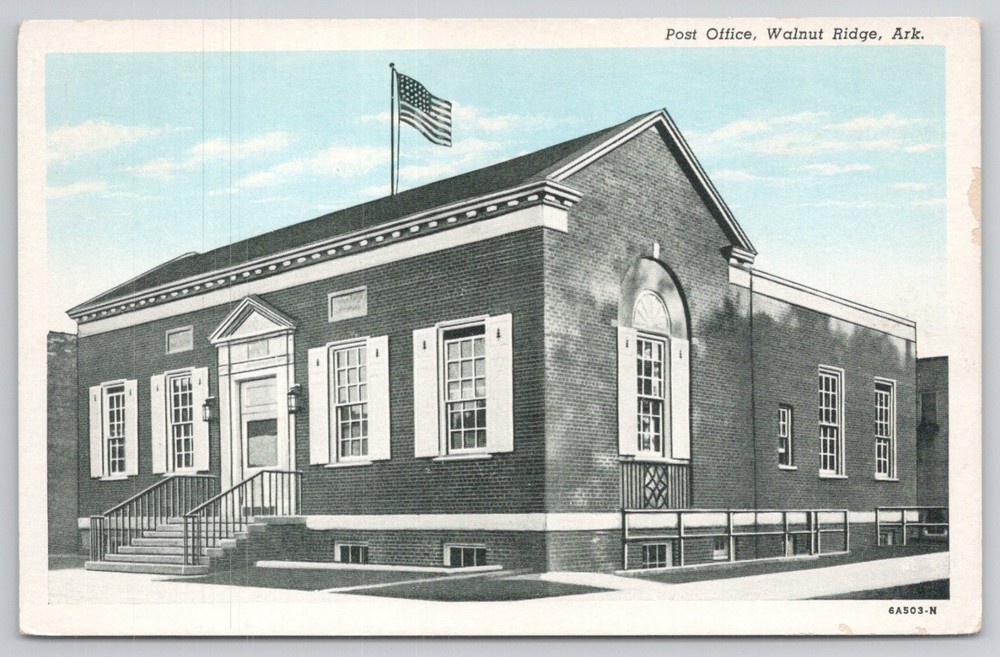 Walnut Ridge, Arkansas Post Office Linen Postcard - Curteich 
