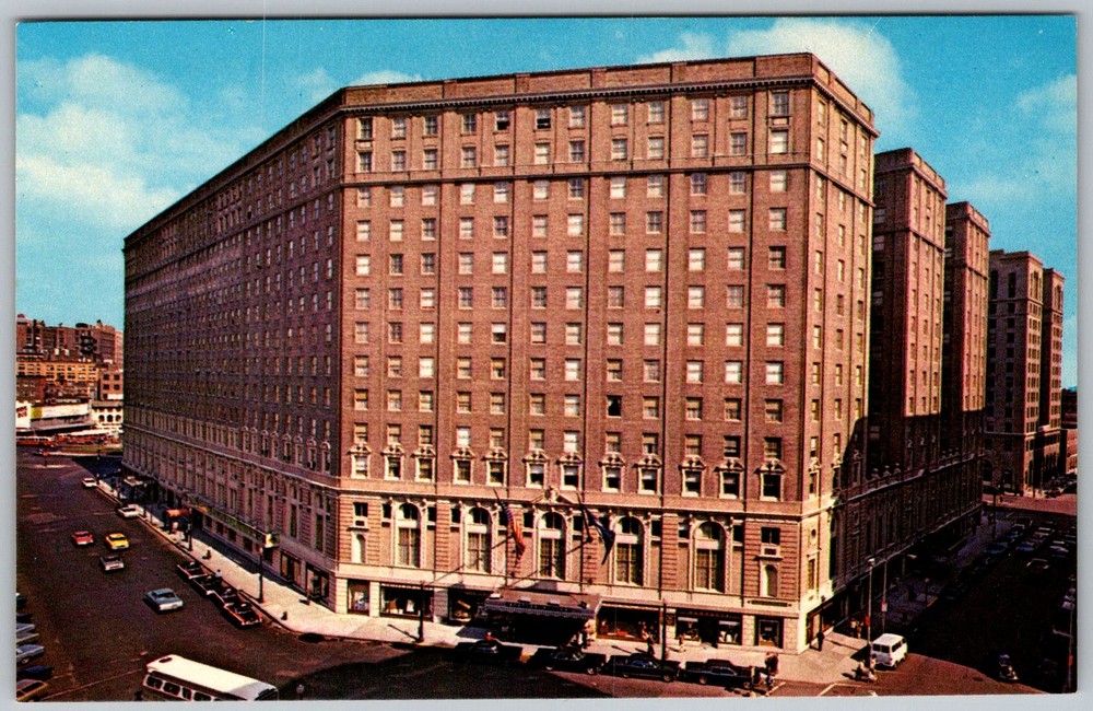 Vtg Postcard Statler Hilton Hotel Exterior Boston, MA 1960s