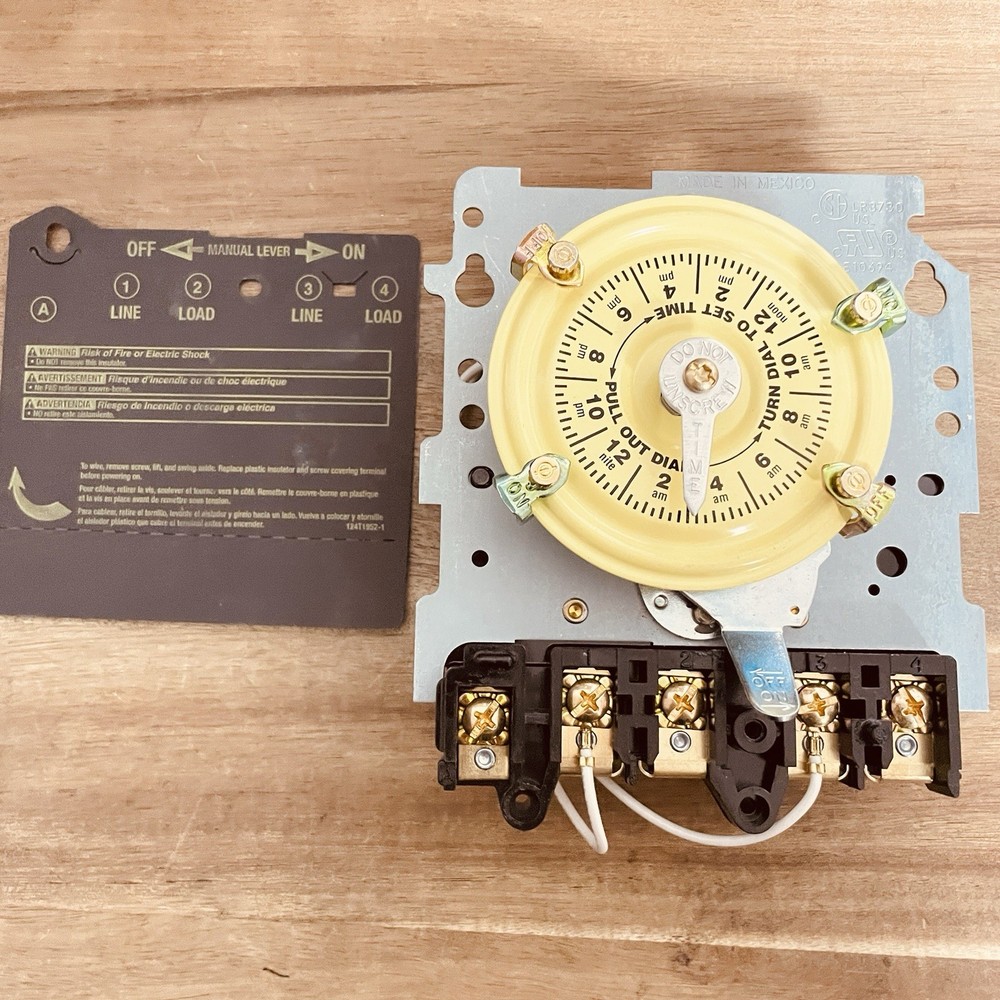 Intermatic T104M 40 Amp 208-277V DPST 24 Hour Mechanical Switch Mechanism Only
