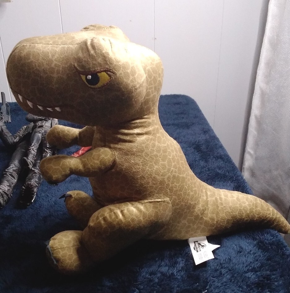 Jurassic World Dominion Dinosaur Plush Stuffed Animal Toy T-Rex 13