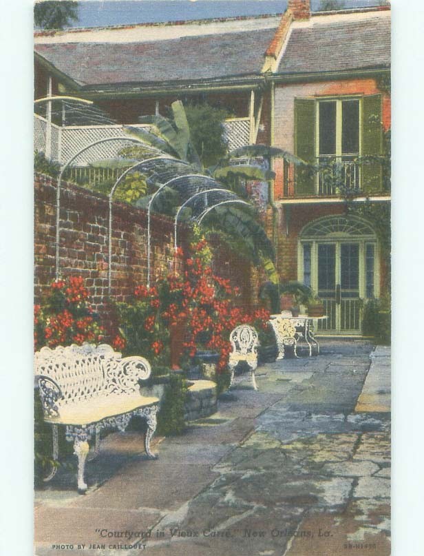 Linen VIEUX CARRE COURTYARD New Orleans Louisiana LA E9452