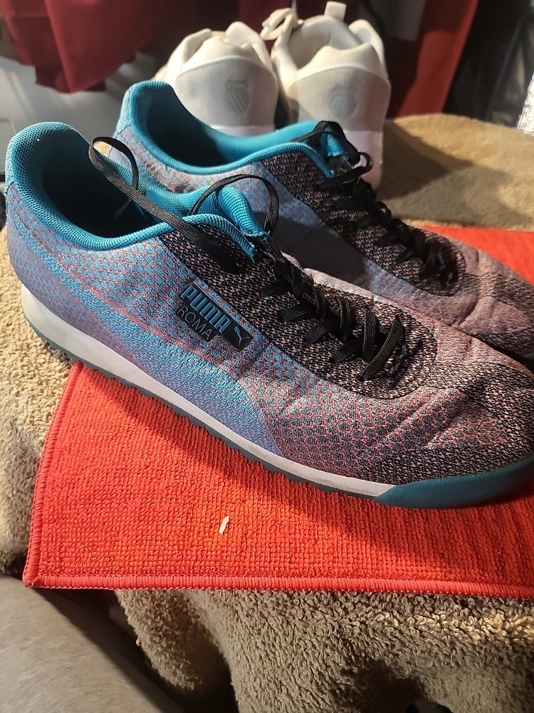 Mens Puma Roma Size 9 Preowned