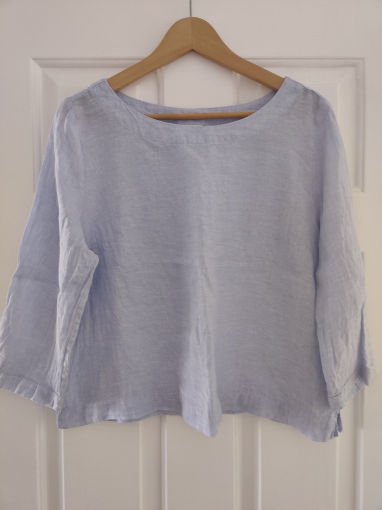 Ladies Halston 100% linen top size large