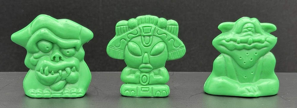 Lot 3 Green GoGo’s Crazy Bones MACRO Aliens Magic Box Unpainted