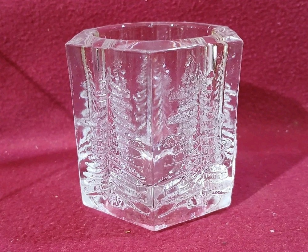 Iittala of Finland Crystal - KUUSI Pattern (Tree) - 3