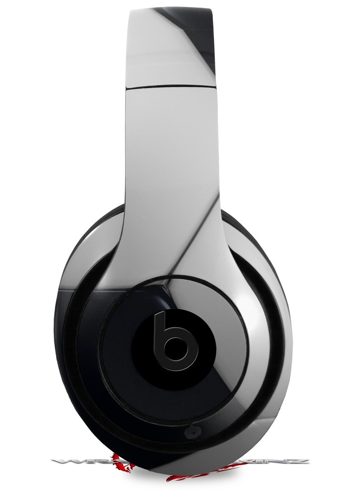 Beats Studio 2 & 3 Soccer Ball Skin – Headphones Sold Separately  