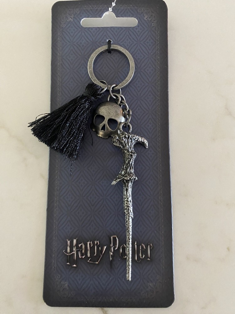 Harry Potter Metal Keychain Wand Lord Voldemort Skull Advanced Wizardry Charm