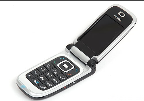 Nokia 6131 (Unlocked) Mobile Phone Boxed Excellent Condition  1 Year warranty