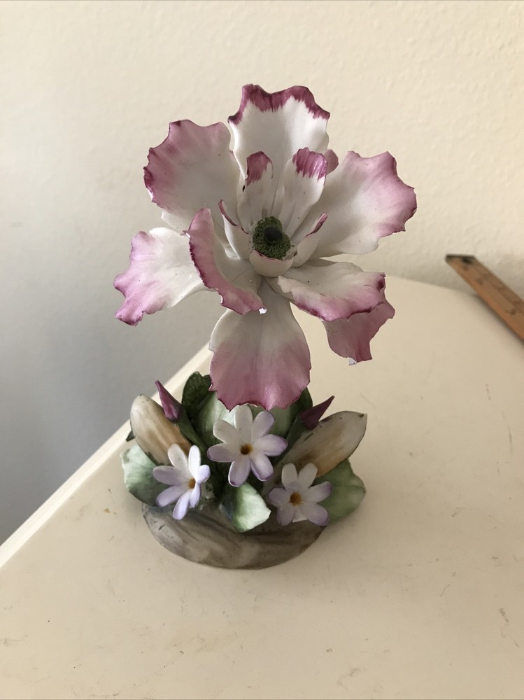 Vintage Capodimonte “N” Porcelain 7” Pink Iris Figurine Hand Made Italy