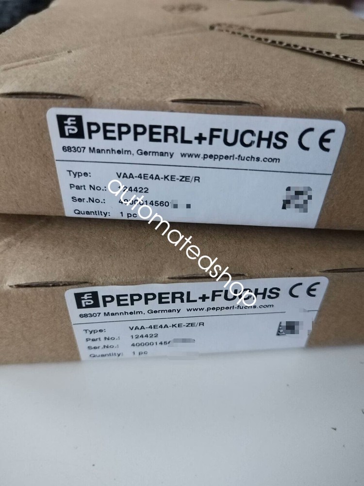 1PCS NEW VAA-4E4A-KE-ZE/R Safety barrier controller Shipping DHL or FedEX