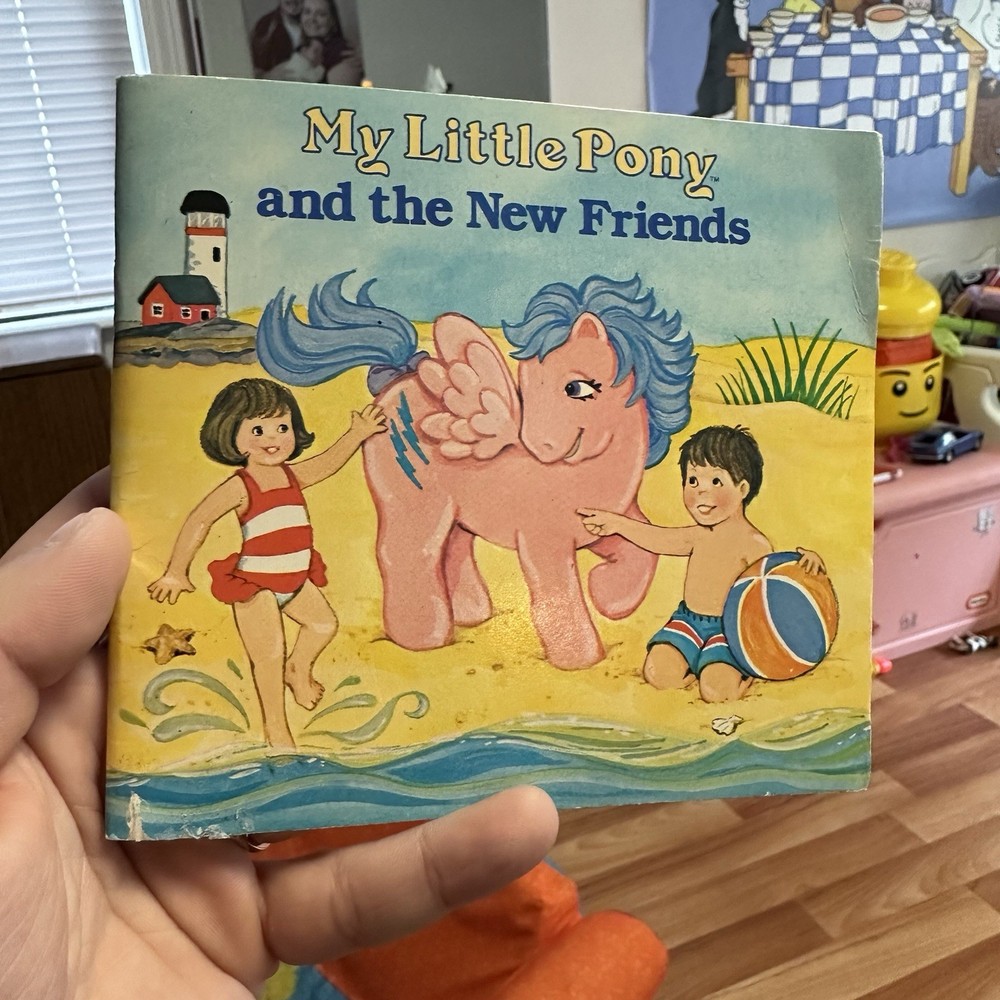 My Little Pony And The New Friends Storybook Paperback Book Vintage 1984 80s Toy