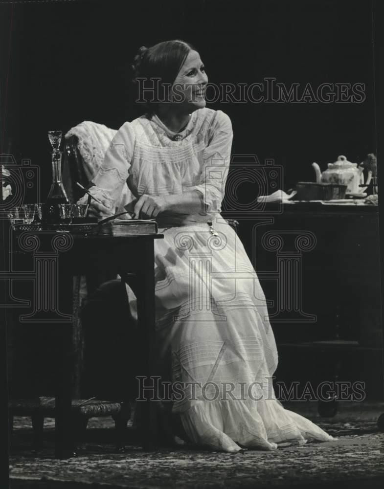 1979 Press Photo Actress Julie Harris - mjx71035