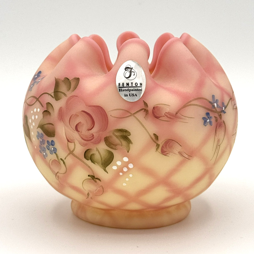 Fenton Uranium Burmese Diamond Optic Rose Bowl Vase Vintage VGC Signed