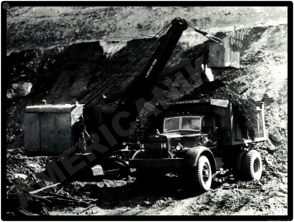 Mack Trucks New Metal Sign: WJ Makowski Dump Truck w Lorain 75B Shovel/Crane