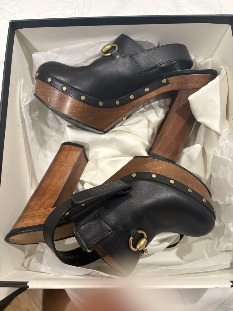 Gucci Leather Mule Sandals Women's Size 38 EU