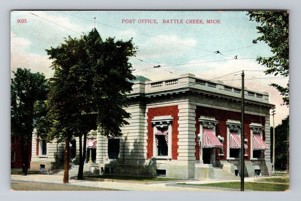 Michigan MI Battle Creek Post Office Vintage Postcard