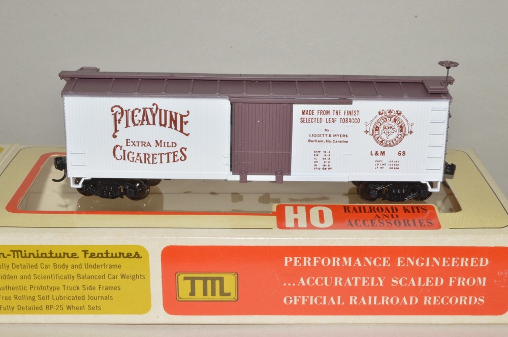 HO scale Train Miniature Picayune Cigarettes 40' billboard box car MW KD's