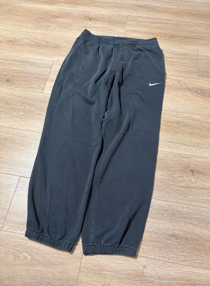 Vintage Nike Men’s Size Medium Faded Gray Cuffed Baggy Sweatpants Y2K Swoosh