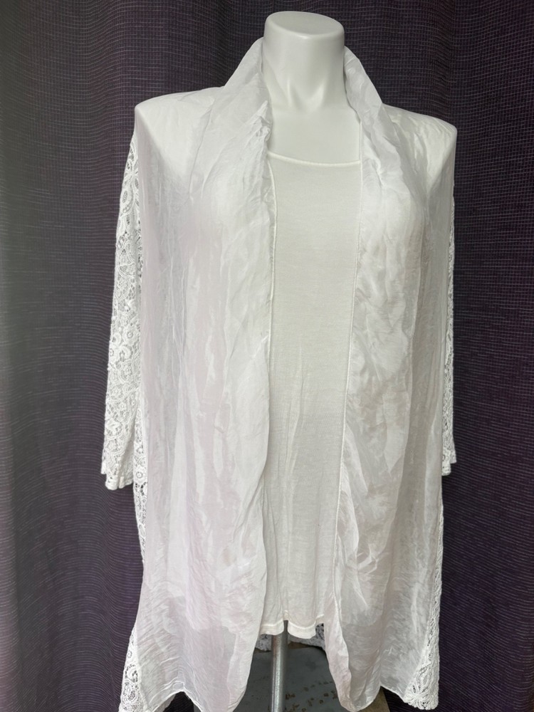 Angela Moda Italy Womens XL White Lace Silk Viscose Blend Top with Lining
