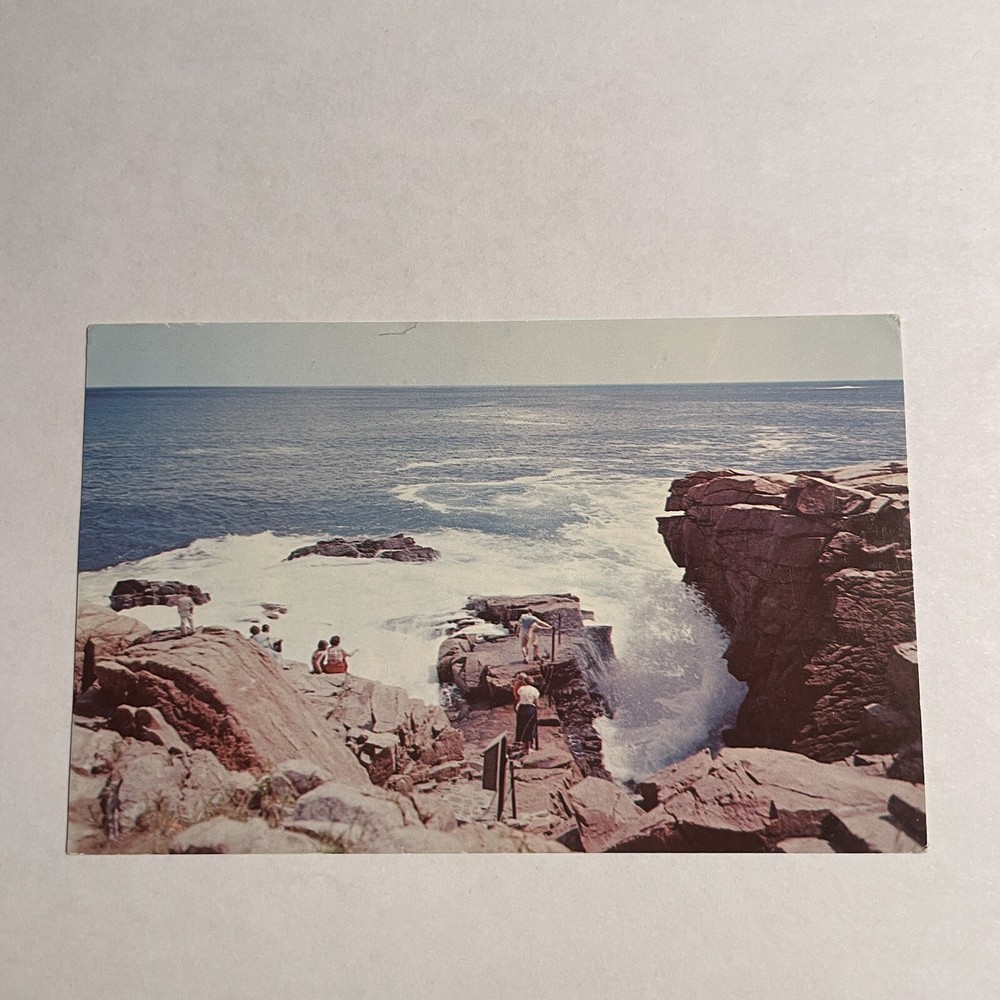 Chrome Postcard Acadia National Park ME Maine Bar Harbor Thunder Hole People-image