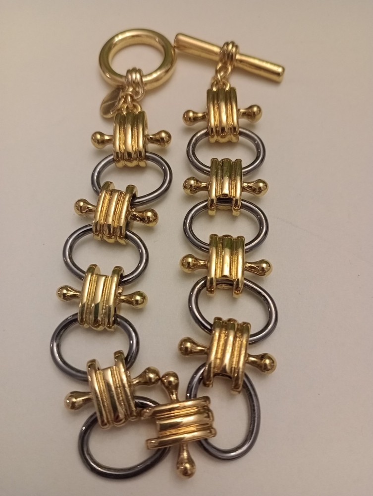 TALBOTS SILVER And GOLD TONE METAL TOGGLE BRACELET 7