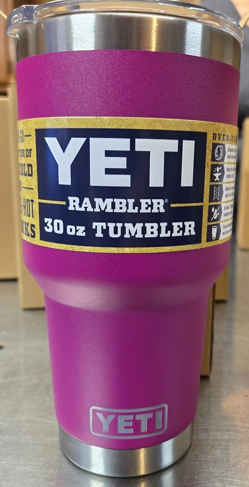 YETI Rambler 30 oz Stainless Steel Vacuum Insulated Tumbler in Fuchsia