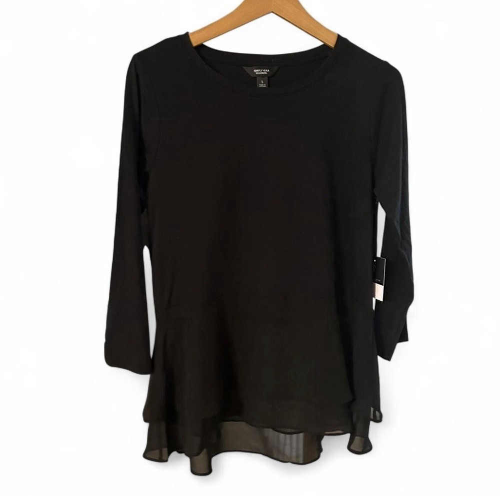 Simply Vera Wang Women’s Small Black Blouse NWT 3/4 Sleeve Ruffled Hem Top
