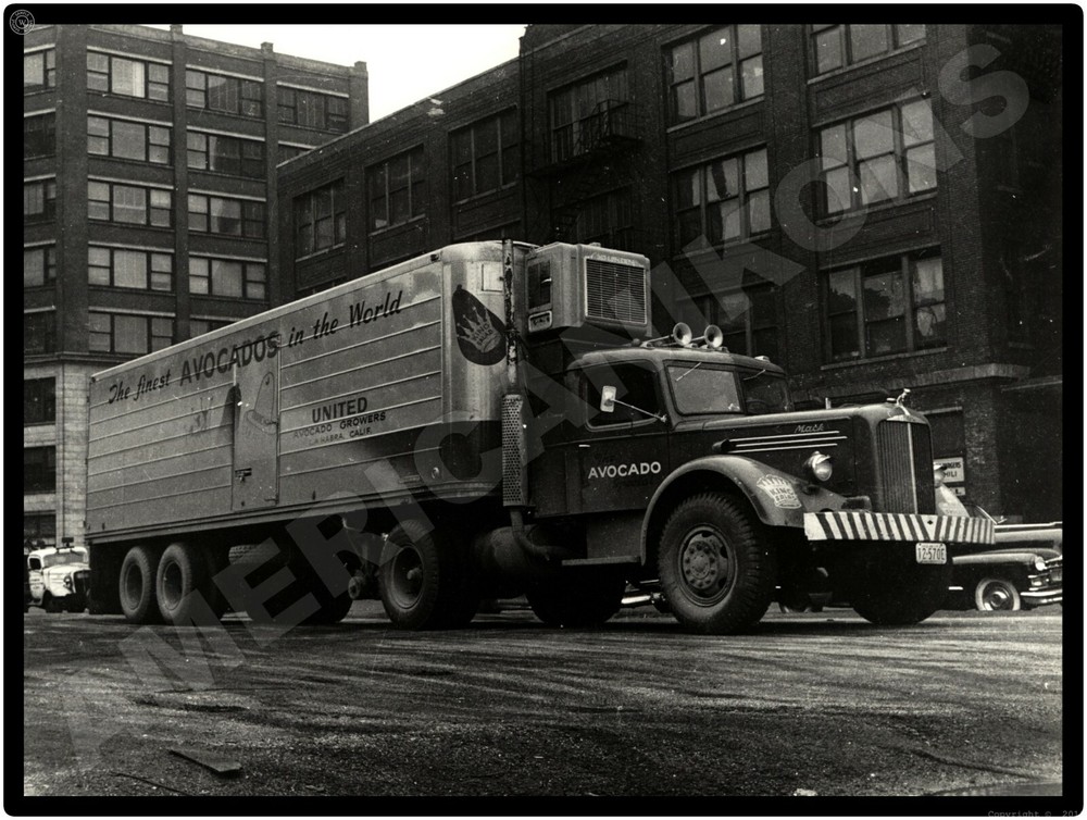 Mack Trucks New Metal Sign: Chicago Street Scene - United Avacado Growers Trlr.