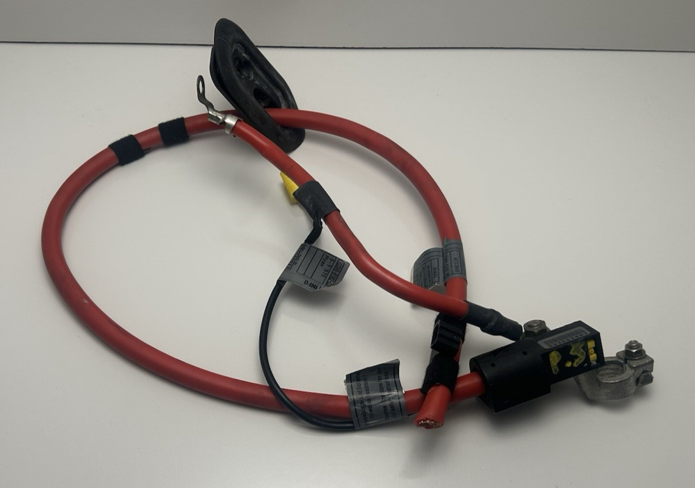 01-05 BMW 325i E46 OEM Positive Battery Cable Wire Terminal
