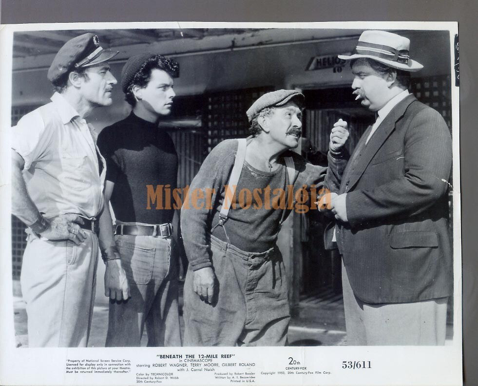 Vintage Photo 1953 Robert Wagner Gilbert Roland Beneath The 12-Mile Reef
