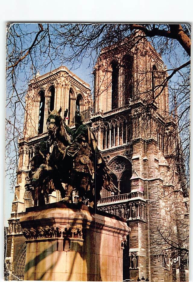 Postcard Notre Dame et statue de Charlemagne Paris France