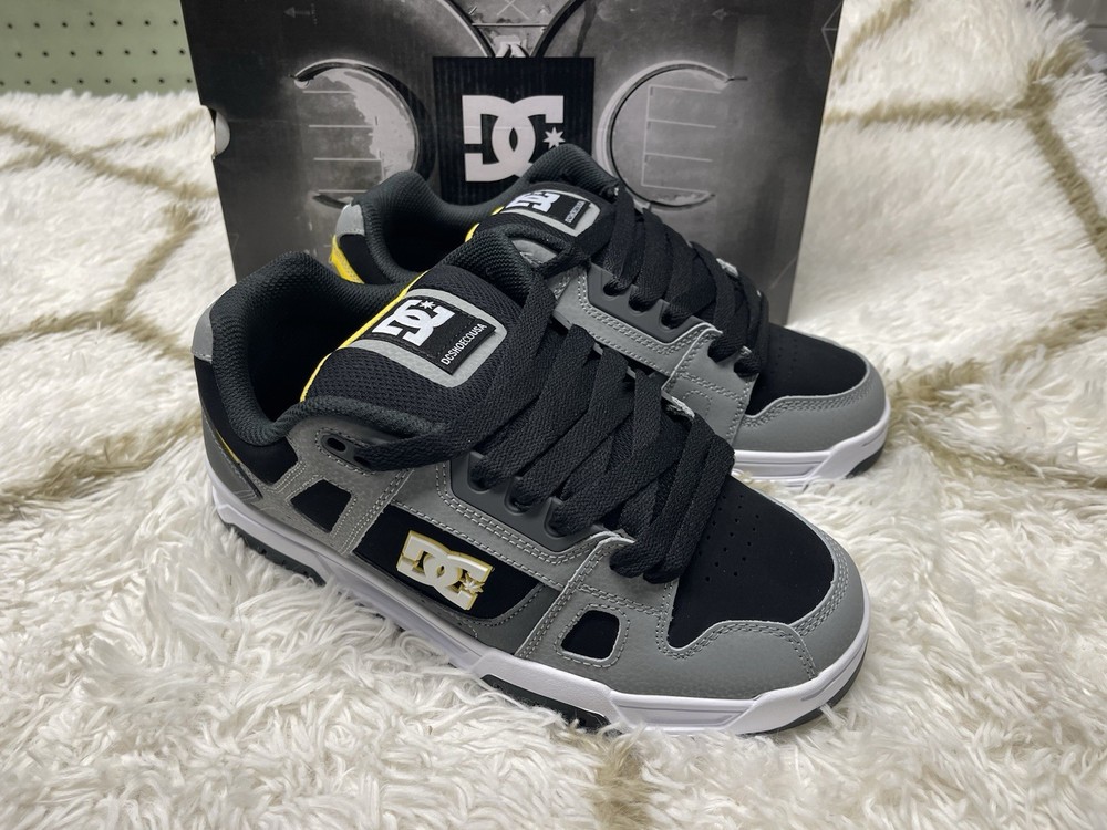 🧡*NIB*DC Stag Casual Low Top Skate Shoes Men's Size 9 - Gray/Yellow Fast Ship!!