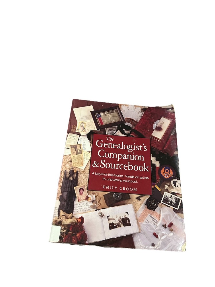 The Genealogist's Companion & Sourcebook by Croom, Emily Paperback