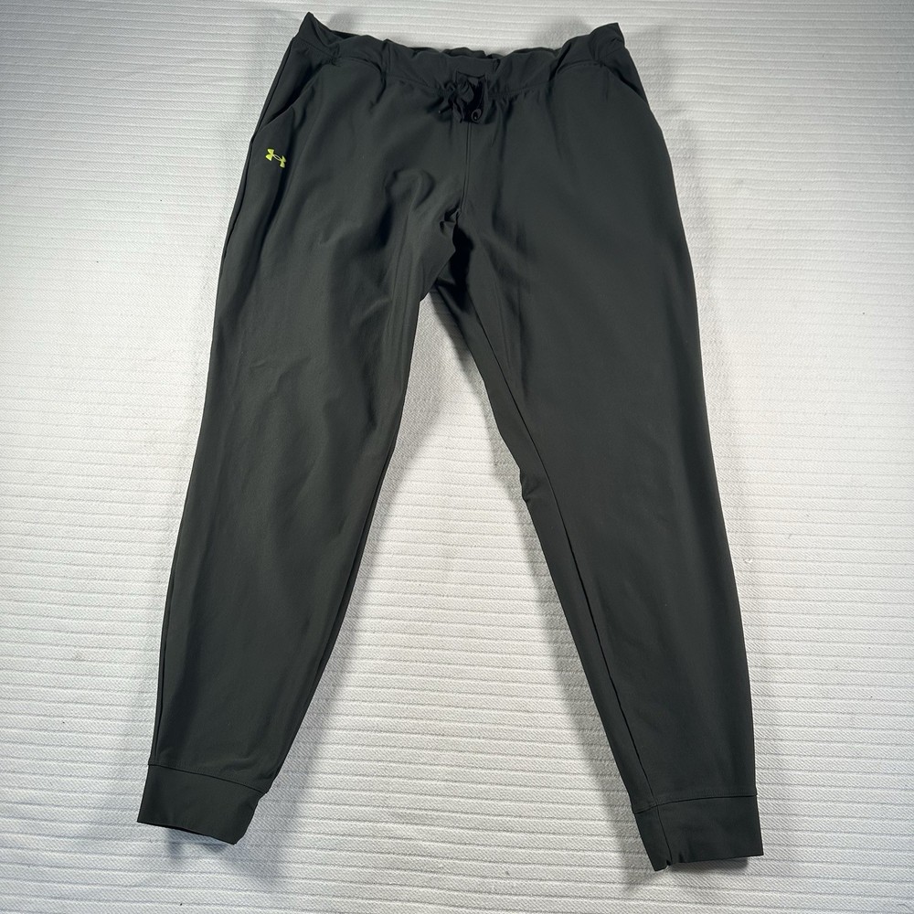 Under Armour Men’s Medium Jogger Pants Black Athletic Training 33x28