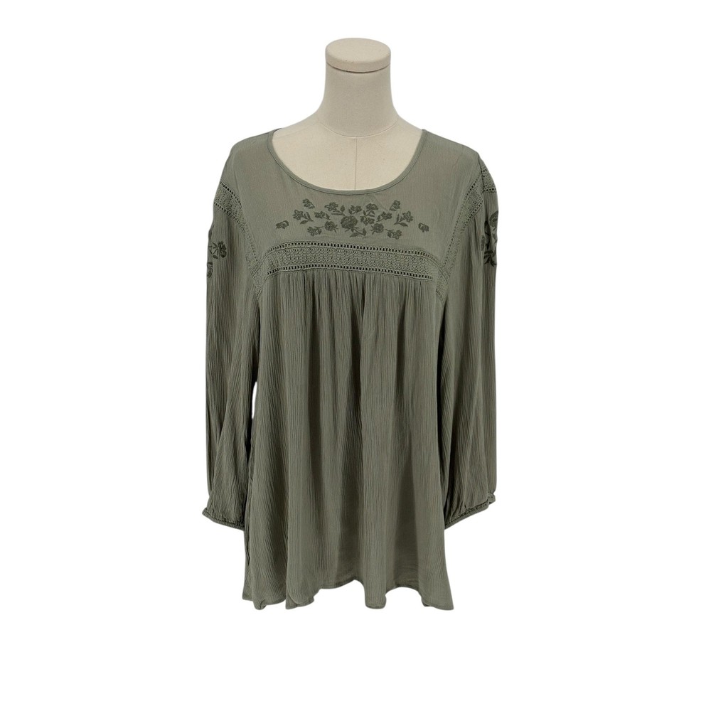 Torrid Olive Green Embroidered Crochet Trim Peasant Blouse Top Plus Size 2