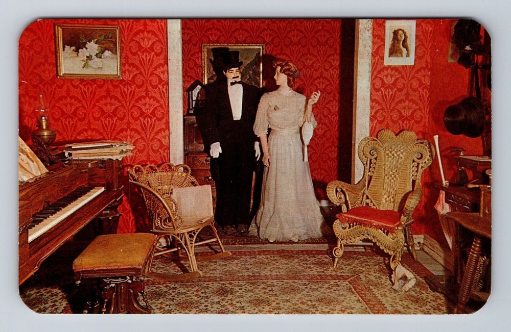 Colorado Springs CO-Colorado, Pikes Peak Ghost Town, Parlor, Vintage Postcard
