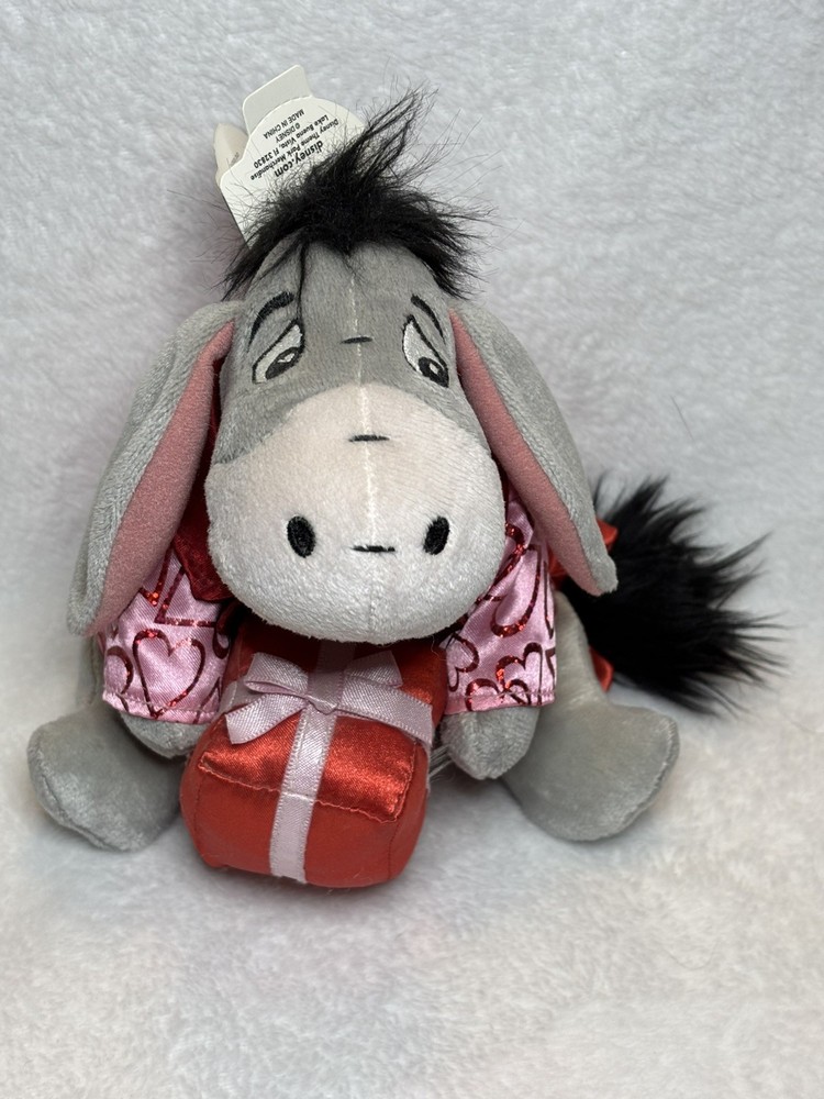 Disney Parks 2007 Valentine Eeyore Plush 8” Bean Bag w/ Tags