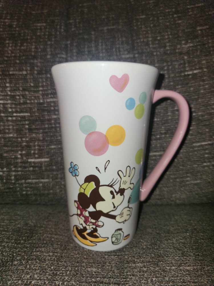 Disney Store Retro Minnie Mouse Blowing Bubbles Pink Ceramic Coffee Cup Mug