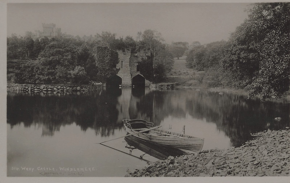 WRAY CASTLE REAL PHOTO POSTCARD WINDERMERE CUMBRIA ENGLAND UK 1920s RPPC